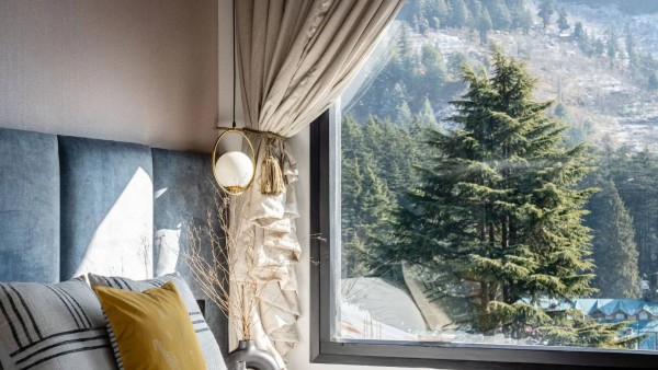 Manali Honeymoon Tour 4 Nights & 5 Days